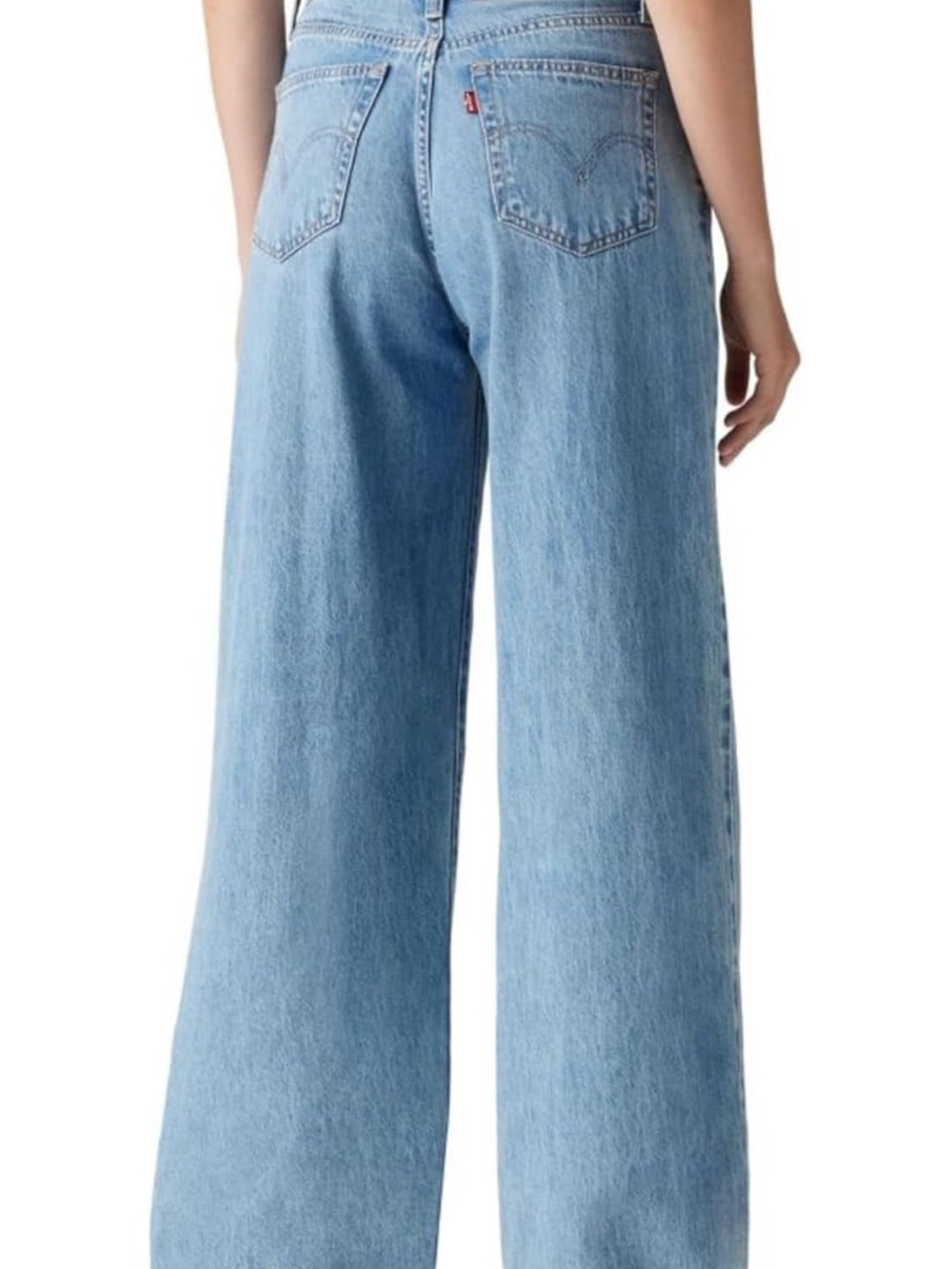 Levi's Wide-Leg High-Rise Cinch Jeans